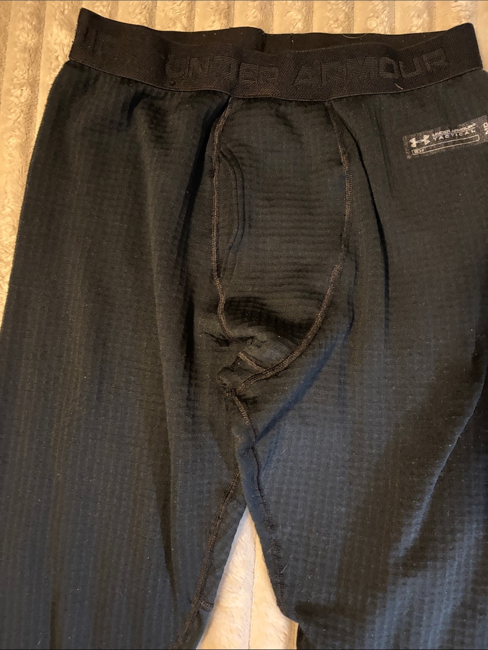 UNDER ARMOUR Men's Tactical Armour Compression Leggings Black SZ M - Picture 3 of 7